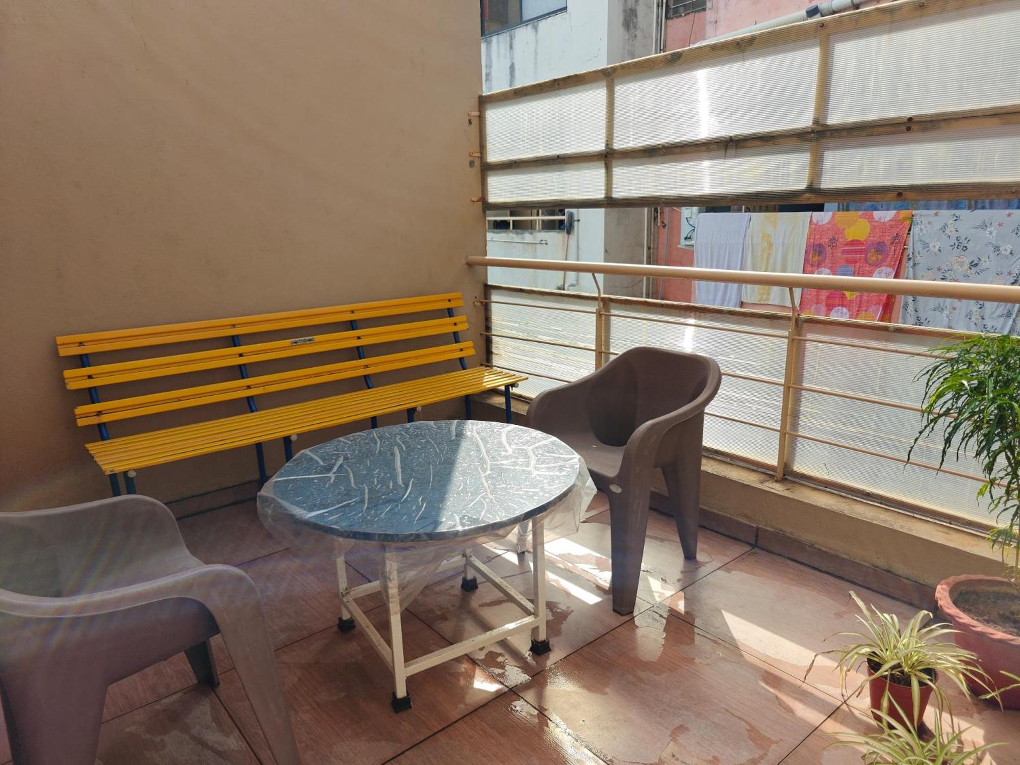 Chandralok Service Apartments 콜라푸르 외부 사진