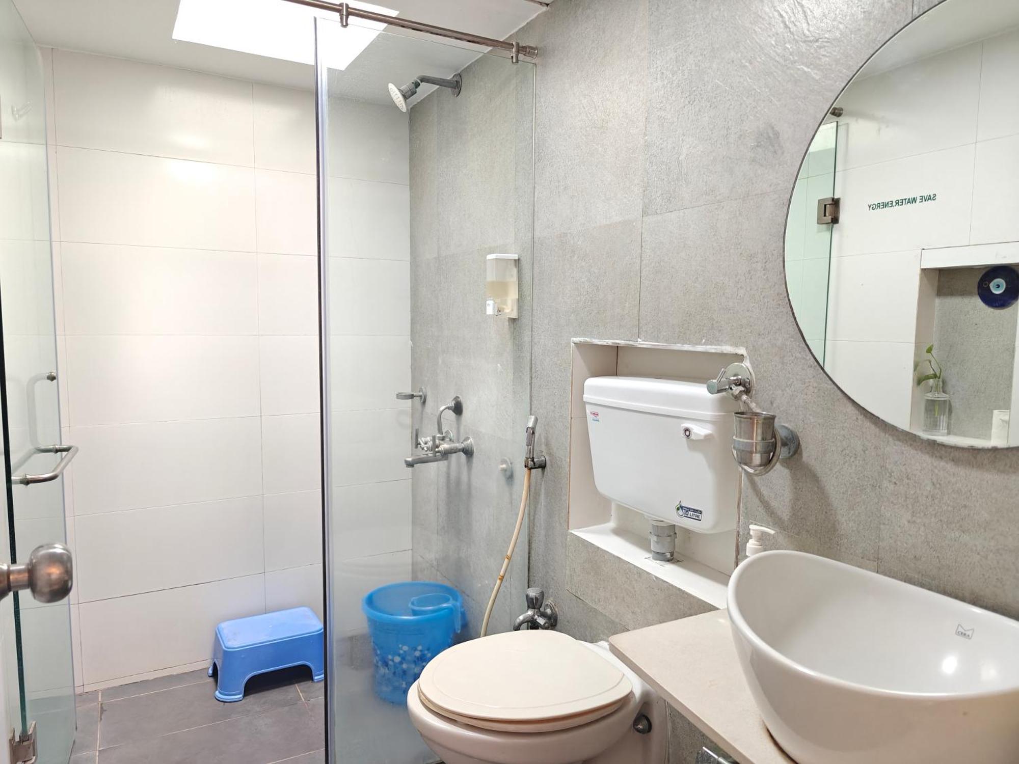 Chandralok Service Apartments 콜라푸르 외부 사진